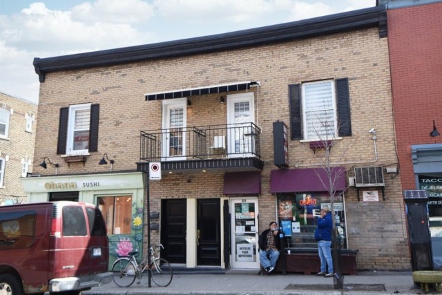 Plateau Mont-Royal  2 b. $82/day. Apartment for rent in Plateau Mont-Royal