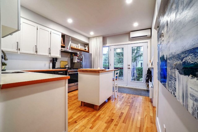  4 1/2 Quartier latin et centre-sud 93 $/jour. Appartement à louer Quartier latin et centre-sud