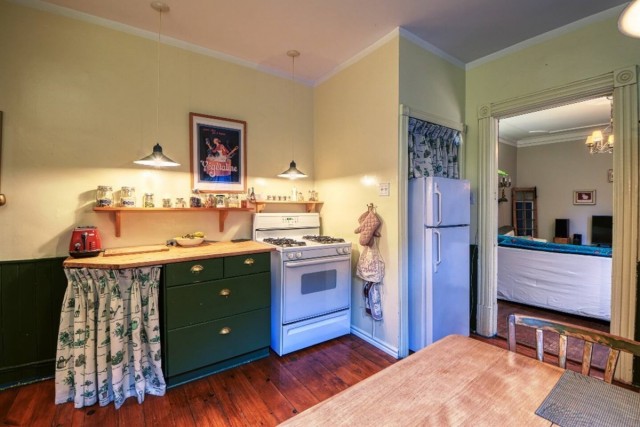  4 1/2 Plateau Mont-Royal 93 $/jour. Appartement à louer Plateau Mont-Royal