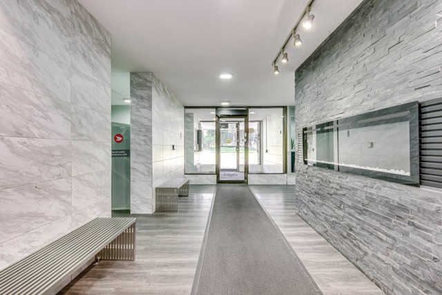 Appartement 2 1/2 Brampton 2 165 $/mois. Appartement à louer Brampton