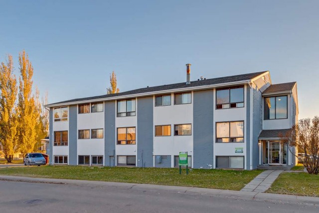 Brooks Apartment 2 b. $1,570/month. Apartment for rent in Brooks