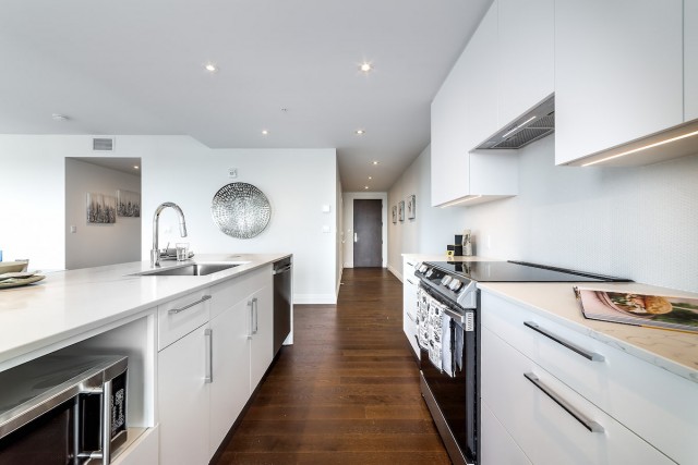 Cote-des-Neiges Apartment 1 b. $2,430/month. Apartment for rent in Cote-des-Neiges
