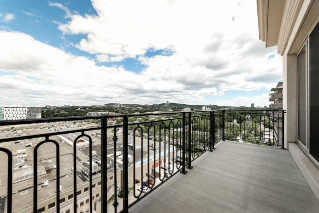 Cote-des-Neiges Apartment 1 b. $2,430/month. Apartment for rent in Cote-des-Neiges