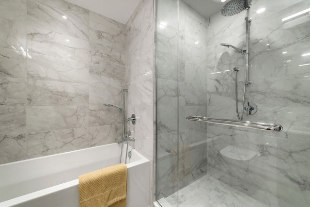 Cote-des-Neiges Apartment 1 b. $2,430/month. Apartment for rent in Cote-des-Neiges
