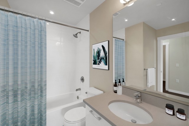 Vancouver Apartment 2 b. $2,825/month. Apartment for rent in Vancouver
