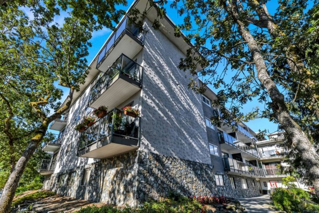 Victoria Apartment 2 b. $2,375/month. Apartment for rent in Victoria