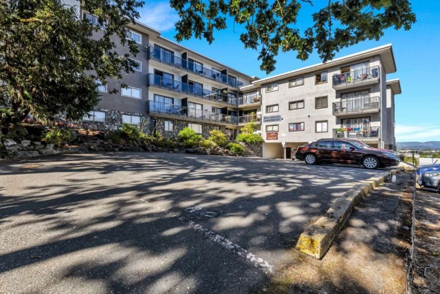 Victoria Apartment 2 b. $2,375/month. Apartment for rent in Victoria