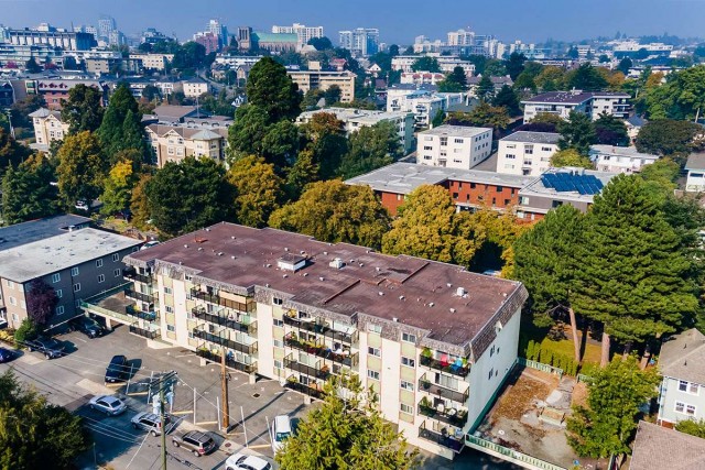 Victoria Apartment 2 b. $2,400/month. Apartment for rent in Victoria