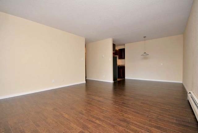 Victoria Apartment 2 b. $2,400/month. Apartment for rent in Victoria