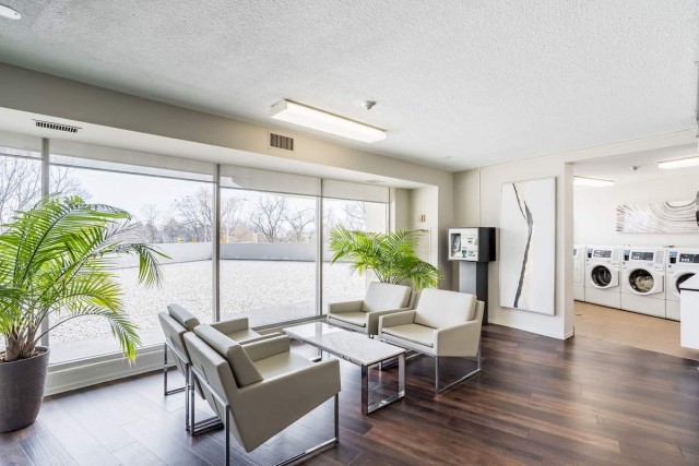 Mississauga Apartment 2 b. $3,080/month. Apartment for rent in Mississauga