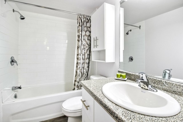 Quebec city Apartment 2 b. $1,665/month. Apartment for rent in Quebec city