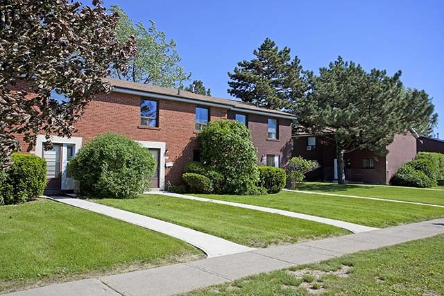 Appartement 4 1/2 Brampton 2 595 $/mois. Appartement à louer Brampton