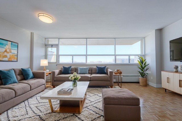 Appartement 4 1/2 Grand Toronto 2 450 $/mois. Appartement à louer Grand Toronto