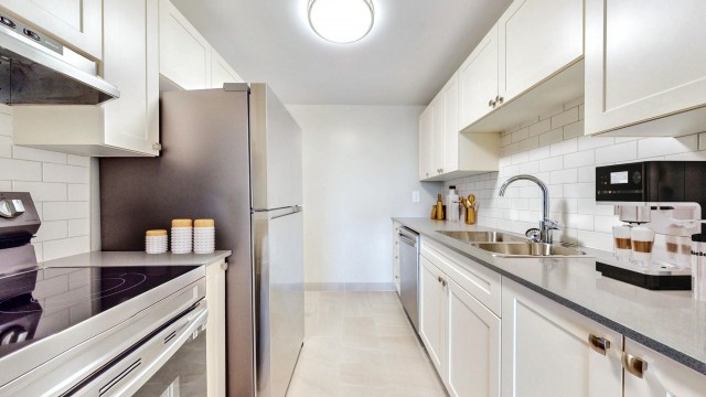 Appartement 2 1/2 London 1 499 $/mois. Appartement à louer London