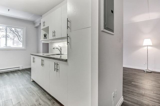 Quebec city Apartment 1 b. $1,205/month. Apartment for rent in Quebec city