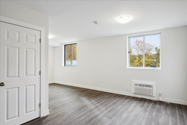 Appartement 1 1/2 London 1 525 $/mois. Appartement à louer London