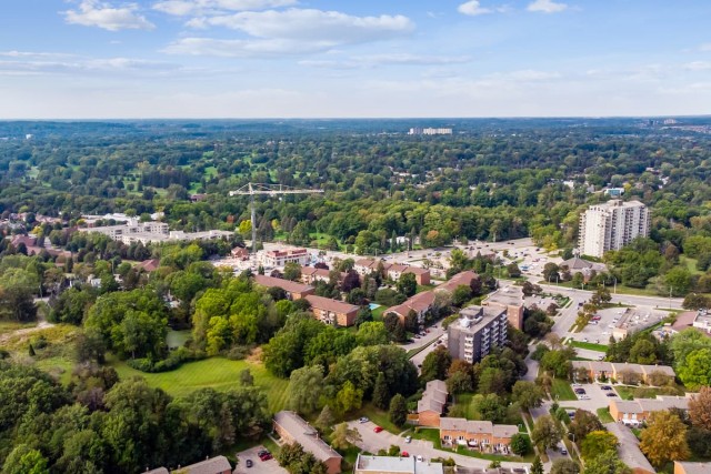 London Apartment 2 b. $1,635/month. Apartment for rent in London