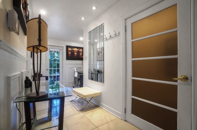 Plateau Mont-Royal  2 b. $82/day. Apartment for rent in Plateau Mont-Royal