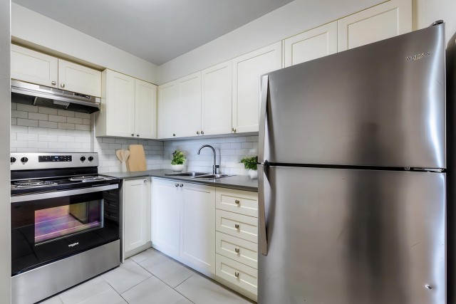 Mississauga Apartment 3 b. $2,825/month. Apartment for rent in Mississauga