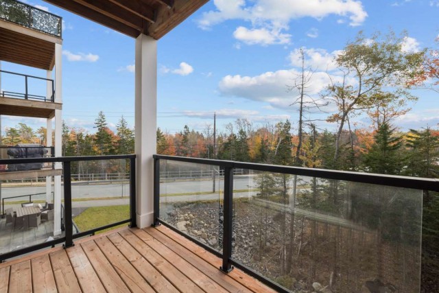 Dartmouth Apartment 2-3 b. $2,575/month. Apartment for rent in Dartmouth