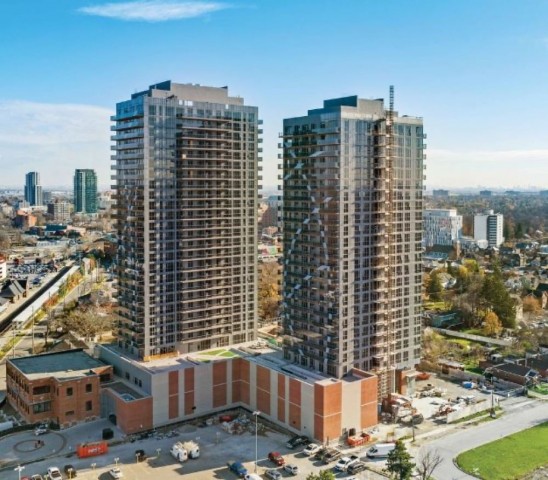Brampton House 3 b. $2,659/month. Apartment for rent in Brampton