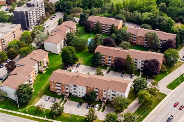 London Apartment 2 b. $1,595/month. Apartment for rent in London