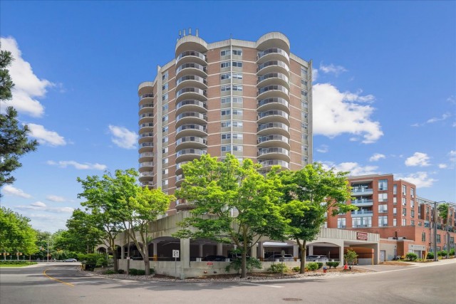 Mississauga Apartment 2 b. $3,135/month. Apartment for rent in Mississauga
