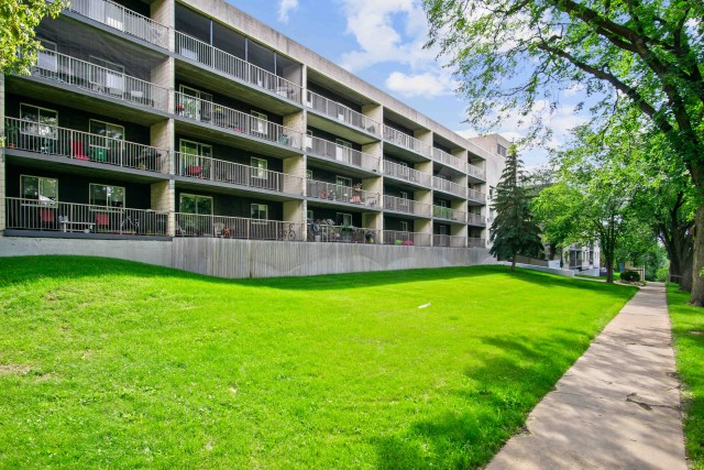 Appartement 4 1/2 Saskatoon 1 529 $/mois. Appartement à louer Saskatoon