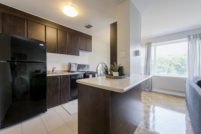 Appartement 2 1/2 Grand Toronto 2 039 $/mois. Appartement à louer Grand Toronto