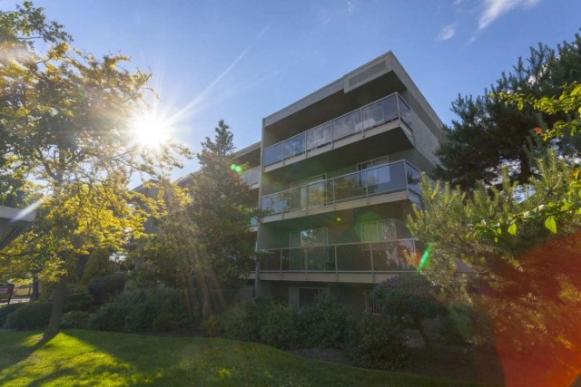 Appartement 2 1/2 Victoria 1 840 $/mois. Appartement à louer Victoria