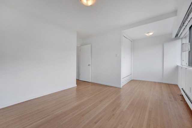 Appartement 2 1/2 Vancouver 2 355 $/mois. Appartement à louer Vancouver