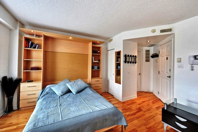 2 1/2 Centre-ville - Montréal 78 $/jour. Appartement à louer Centre-ville - Montréal