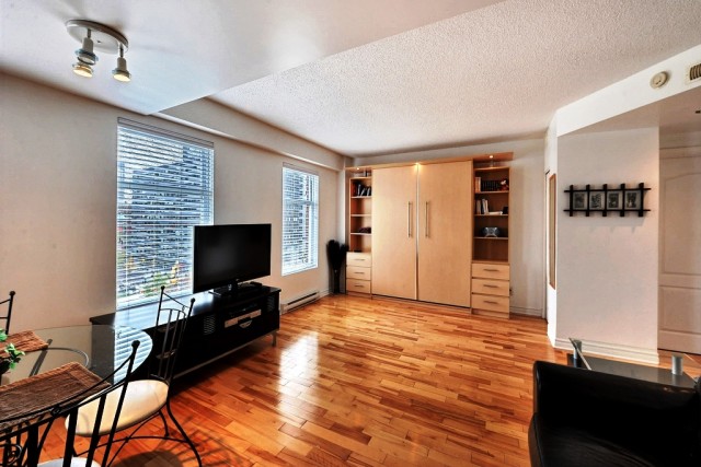  2 1/2 Centre-ville - Montréal 78 $/jour. Appartement à louer Centre-ville - Montréal