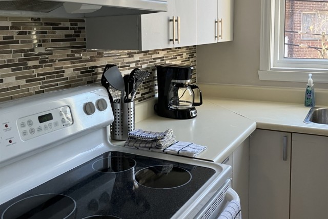  2 1/2 Verdun 73 $/jour. Appartement à louer Verdun