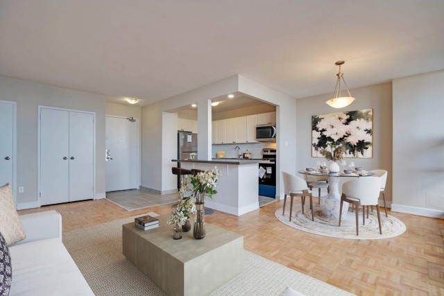 Appartement 2 1/2 Grand Toronto 1 810 $/mois. Appartement à louer Grand Toronto