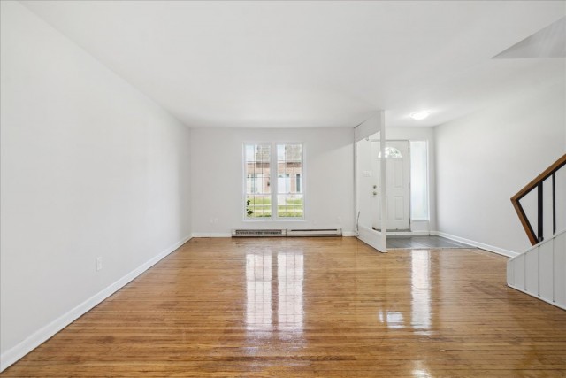 Appartement 5 1/2 Mississauga 3 160 $/mois. Appartement à louer Mississauga