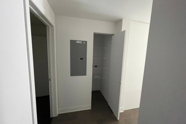  4 1/2 Centre-ville - Montréal 100 $/jour. Appartement à louer Centre-ville - Montréal