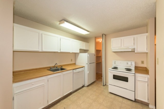 Appartement 4 1/2 Edmonton 1 649 $/mois. Appartement à louer Edmonton