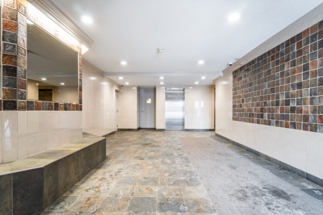 Appartement 4 1/2 London 1 730 $/mois. Appartement à louer London