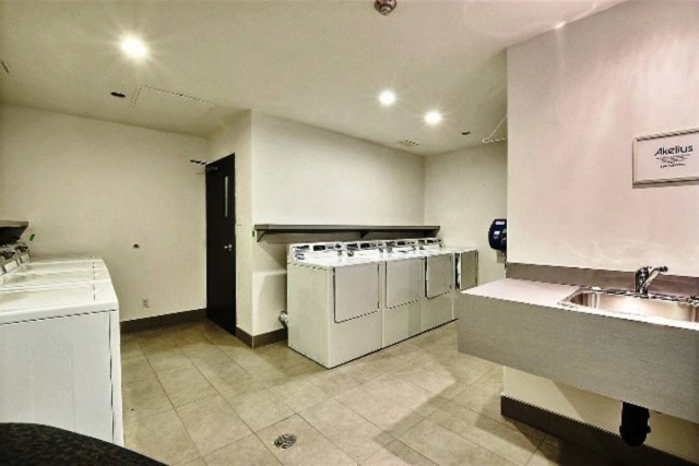 2 1/2 Centre-ville - Montréal 47 $/jour. Appartement à louer Centre-ville - Montréal