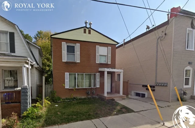 Appartement 6 1/2 London 2 250 $/mois. Appartement à louer London