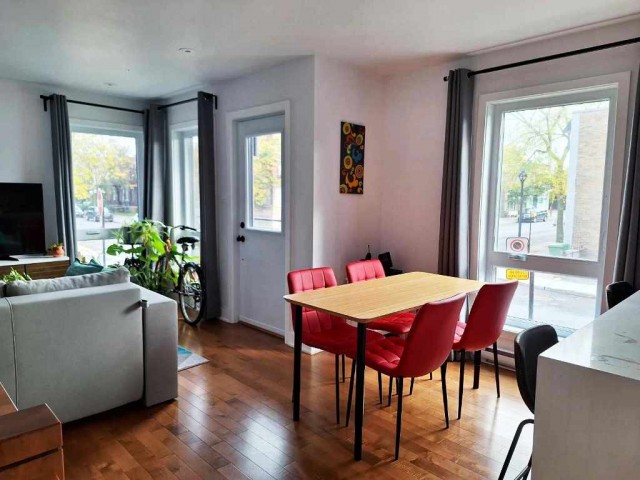  4 1/2 Ville-?mard et Côte-Saint-Paul 84 $/jour. Appartement à louer Ville-?mard et Côte-Saint-Paul