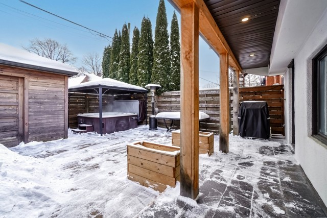  6 1/2 Ville-?mard et Côte-Saint-Paul 93 $/jour. Appartement à louer Ville-?mard et Côte-Saint-Paul