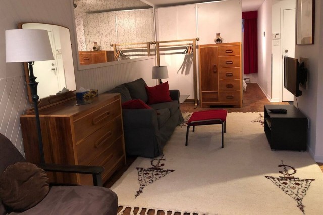  2 1/2 Ville-?mard et Côte-Saint-Paul 55 $/jour. Appartement à louer Ville-?mard et Côte-Saint-Paul