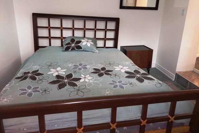 Rosemont,  Petite-Patrie  1 b. $60/day. Apartment for rent in Rosemont,  Petite-Patrie