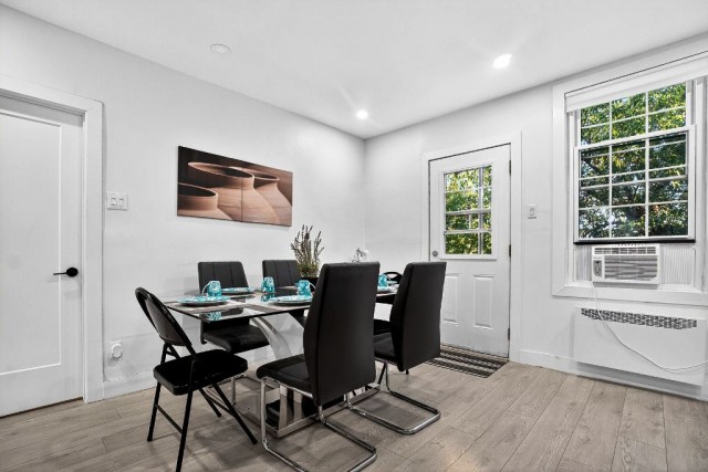 Notre-Dame-de-Grace  3 b. $90/day. Apartment for rent in Notre-Dame-de-Grace