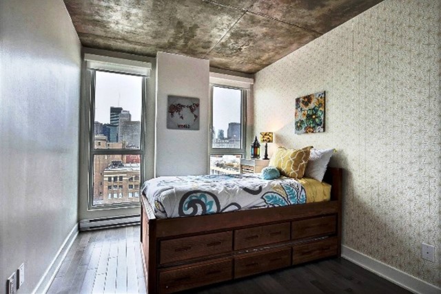 Little-Burgundy and Griffintown  2 b. $100/day. Apartment for rent in Little-Burgundy and Griffintown