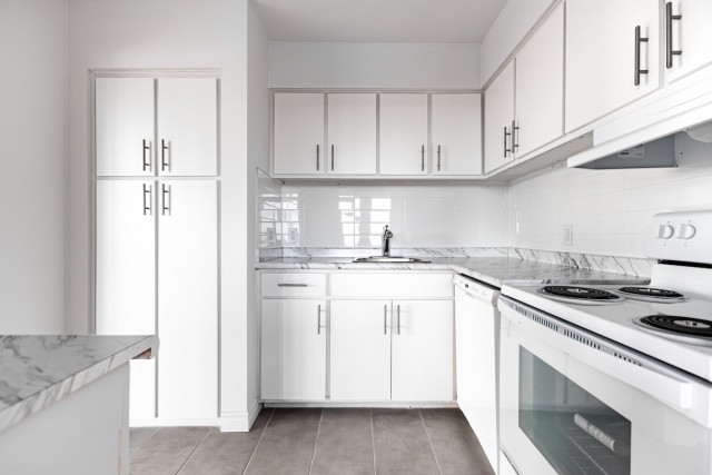 Laval-des-Rapides Apartment 3 b. $1,795/month. Apartment for rent in Laval-des-Rapides