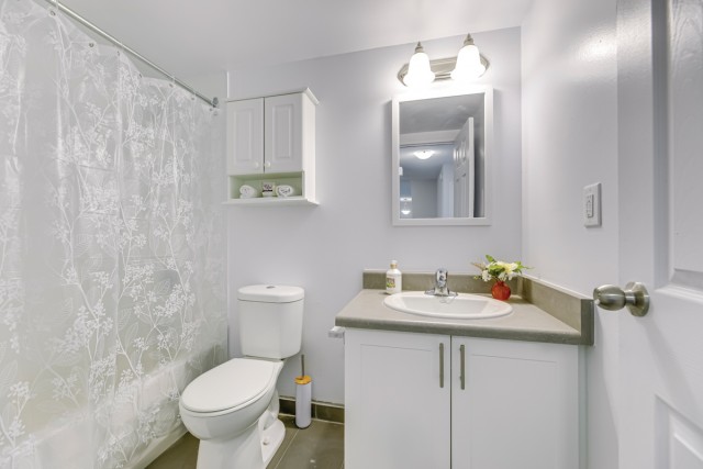 Appartement 4 1/2 Brampton 2 060 $/mois. Appartement à louer Brampton