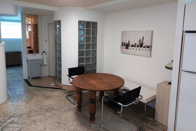 Rosemont,  Petite-Patrie  1 b. $60/day. Apartment for rent in Rosemont,  Petite-Patrie